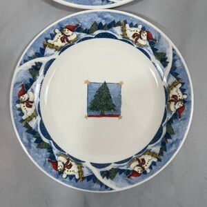 Snow Valley 7 inch dessert plate. Oneida. Set of two.